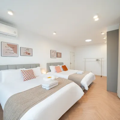 Xiaozhu Homestay (Nanjing West Road) Hotels near Westgate Mall