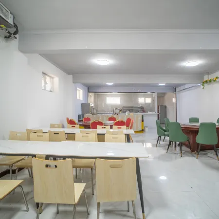 Yunji Hotel Colorful Danxia Scenic Area Store