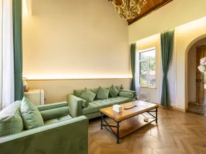Floral Hotel·Ji 'er Station | Yuanzhu Homestay