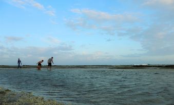 Seaside Sayang Heulang by Sinergi