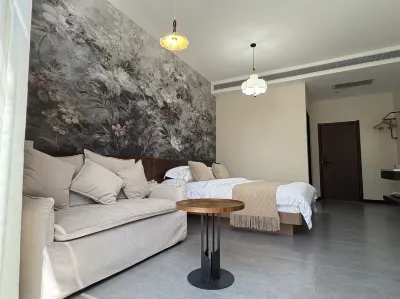 鹿先森 · Lu Xian Sen濕地生態園飯店 察縣溫泉水上樂園附近的飯店