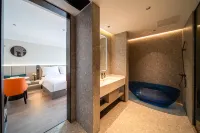 Huayangfu Hotel (Chizhou People's Hospital Shangzhidu)