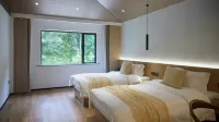 Longquan Fengyu Secluded Jiezi Garden Hotels in Longquan