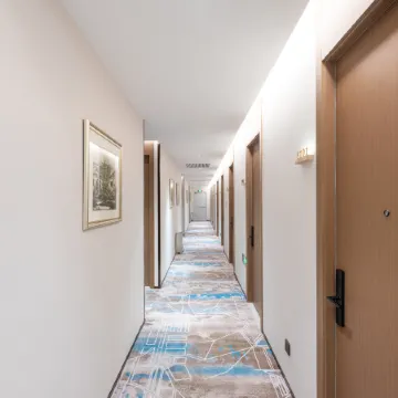 Airport Yizhan Hotel (T3 Terminal Store of Capital Airport)