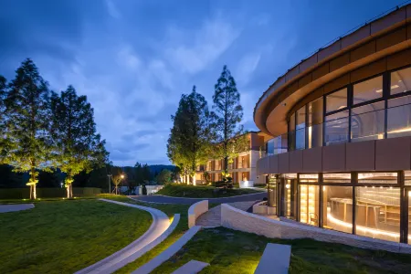 Maison New Century Hotel Tiantaishan Hongan