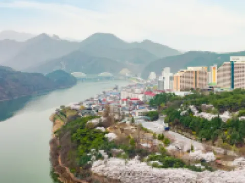 Sono Belle Danyang Hotels near Gosu Cave