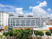 City Comfort Inn Hotel (Baise Layu Bridge Tianzhou Jiale City) - parkir