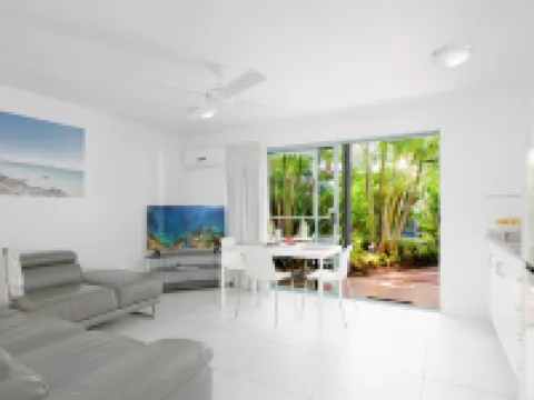 Chez Noosa Holiday Apartments Hotels in Sunshine Beach