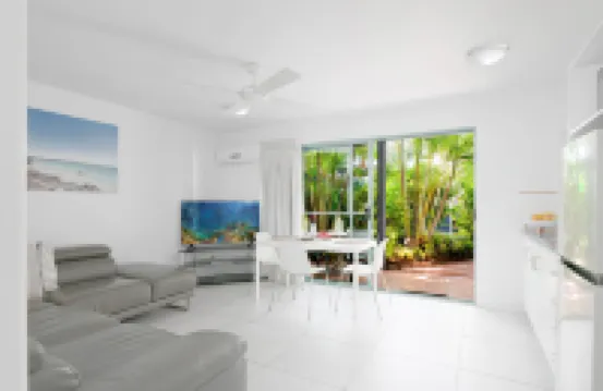 Chez Noosa Holiday Apartments