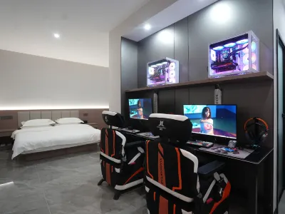 Zichang Frontline E-Sports Hotel Hotels near Wayaobugeming Site