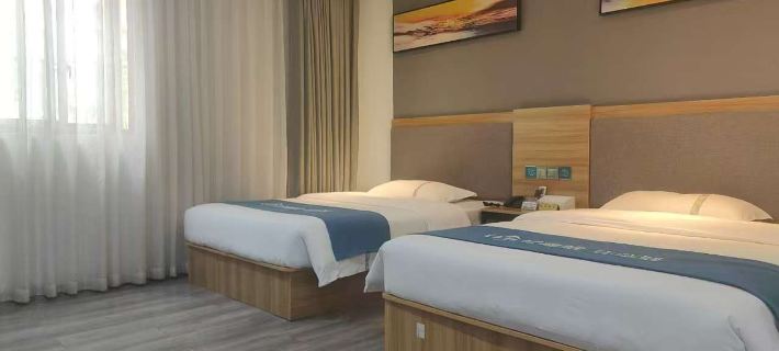 Rujia Huayi Select Hotel (Zigong Bus Terminal Shop) Hotele w: Zigong