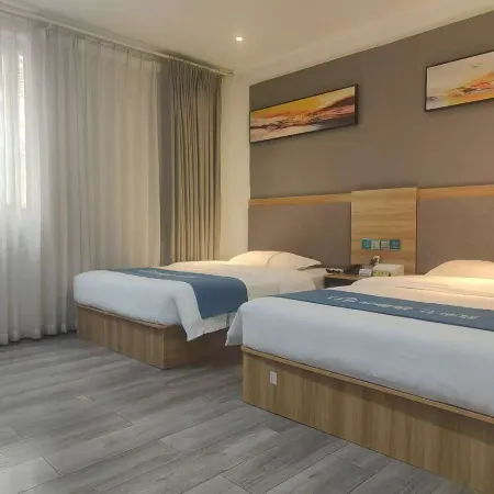 Rujia Huayi Select Hotel (Zigong Bus Terminal Shop)