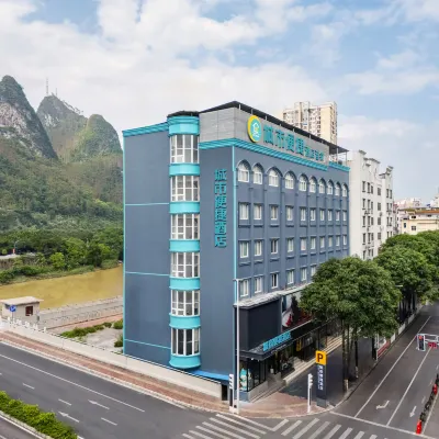 City Comfort Inn Hotels near Central Square