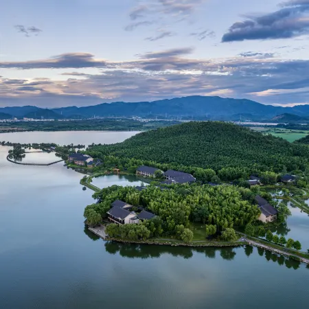 Peninsula Hotel Pingtian