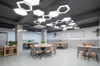 Dingfa Hotel (Xuan'en Gongxiu Cruise Ship) - فطور