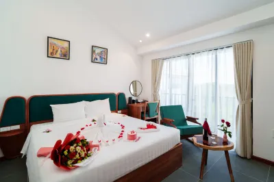 Serene Riverside Hotel Hoi An 青河住宿飯店