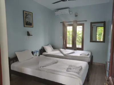 Yeti Guest House Hotels near Peace Temple
