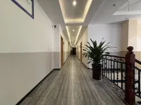 Yuechi Rome Hotel