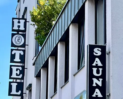 Hotel am Spichernplatz Отели рядом с достопримечательностью «Гольцхайм»