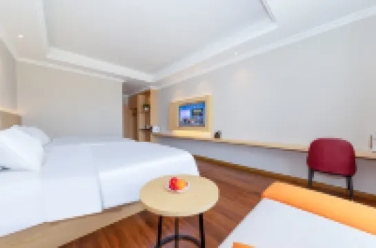 Daocheng Yunqi Hotel