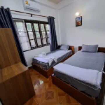 Vang Vieng Sck Hotel