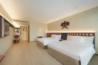 Hello Hotel (Erenhot Dinosaur Square Branch) 二連浩特市文化体育中心周辺のホテル