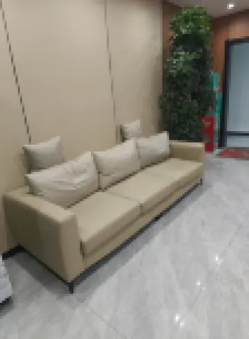 Kaide Business Hotel (Zibobei Railway Station Shandong Vocational Institute of Industry)