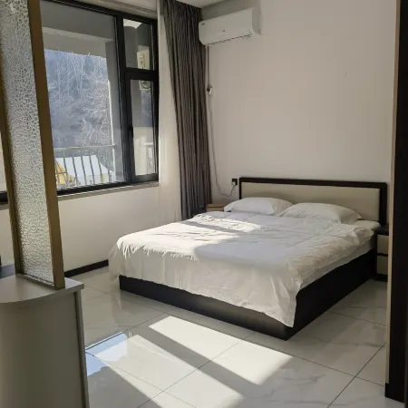 Xiancaoyuan Guesthouse