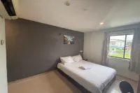 Tiong Nam Hotel Near Pasir Gudang - Bãi đậu xe