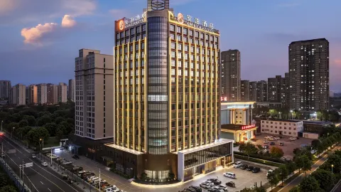 AMBER HOTEL in Tân Hương