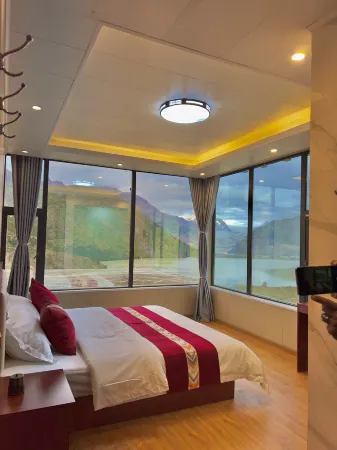 Laigu Ice Lake View Hotel
