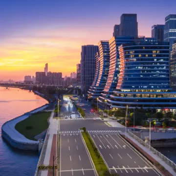 Mercure Hotel Guangzhou Financial City Linjiang Avenue Hotels near METRO (Guangzhou Tianhe Shopping Mall Shop)