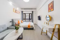 Weina Smart Homestay (Bengbu Yintai)