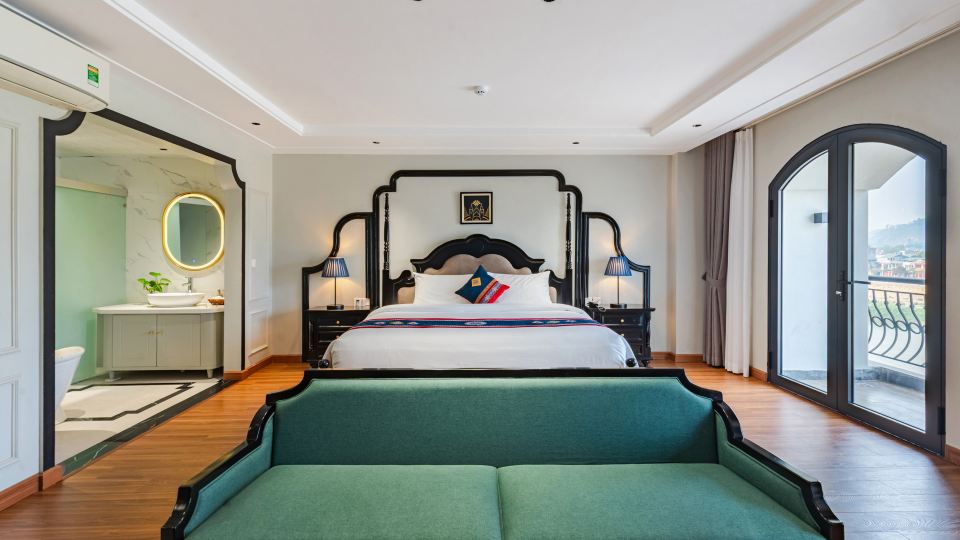 Ella Riverside Lao Cai Hotel