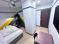 Smile Hotel Damansara Tropical Hotels near The Strand Mall