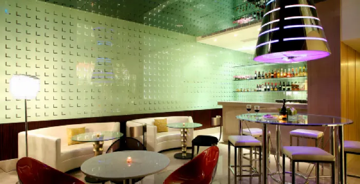 เดอ คริสตัล รีสอร์ต ทะเลสาบซันมูน โรงแรมในหนานโถว