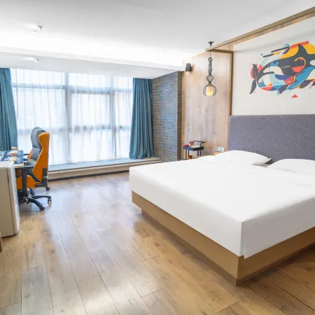 WanYoo Esports Hotel (South CBD Ningbo) Отели рядом с достопримечательностью «Музей Нинбо»