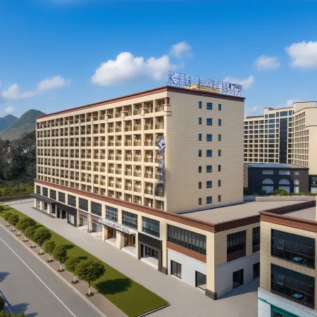 Yunju Hotel