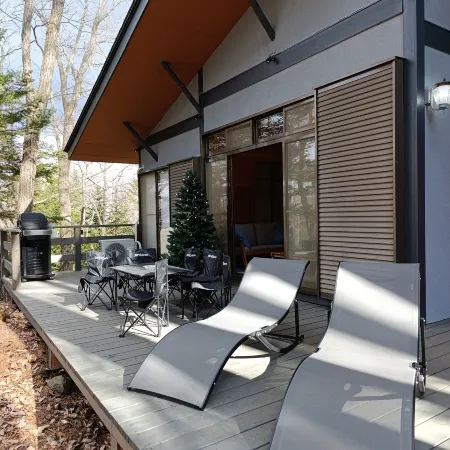 Hilltop Villa Karuizawa - Peaceful Hilltop Forest Retreat With Mountain View