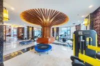 Shilin Wukeshu Hot Springs Resort Hotel - Gym