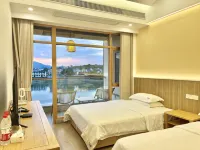 Yulong Lakeside · Xiaoyin Jiangshe · Swimming Pool Homestay (Taohua Tan Scenic Area)