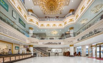 Phoenix Hotel(Railway Station Subway Station)