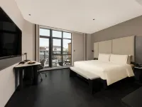 ATOUR Hotel, Kaiyuan Shengshi Plaza, West Street, Quanzhou Hotel in zona Torre Dongxi