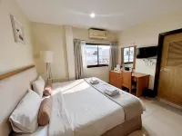 บาบิโลน เรสซิเดนซ์ อินน์ พัทยา โรงแรมใกล้สุนีย์ พลาซ่า