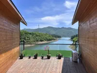 Xiandao Lake · Serene Shoreh