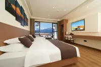 Xueshan Zhijia Golden Sunrise View Smart Guesthouse, Feilai Temple, Meili Snow Mountains