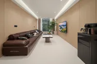 Boyue Hotel (Puding Yijingyuan)