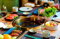 Yulong Shahu Container Hot Spring Hotel - Hot Springs