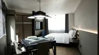 Junhao Hotel (Dongyang Woodcarving City Wumatang)
