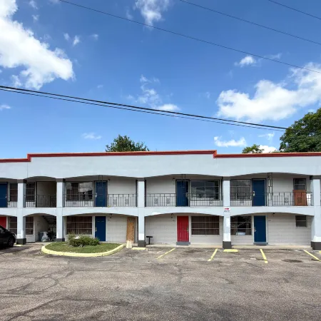 Studio 6 Suites Belton, TX